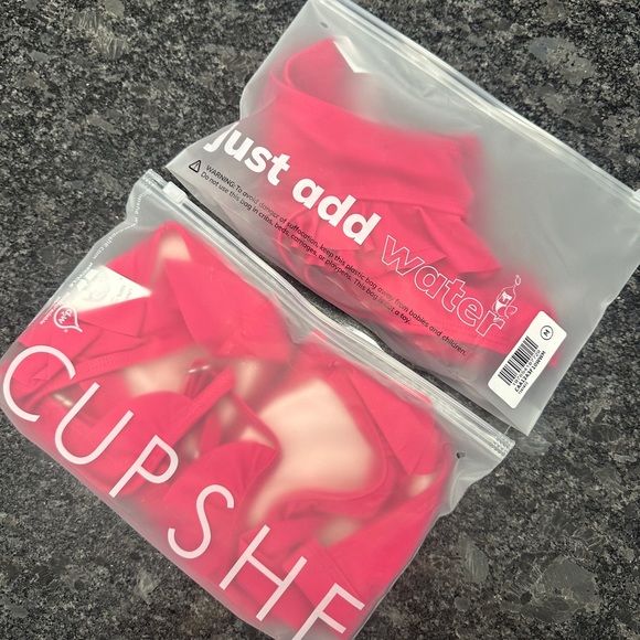 Cupshe Pink Bikini - Size Medium - includes top/bottom - Picture 4 of 5